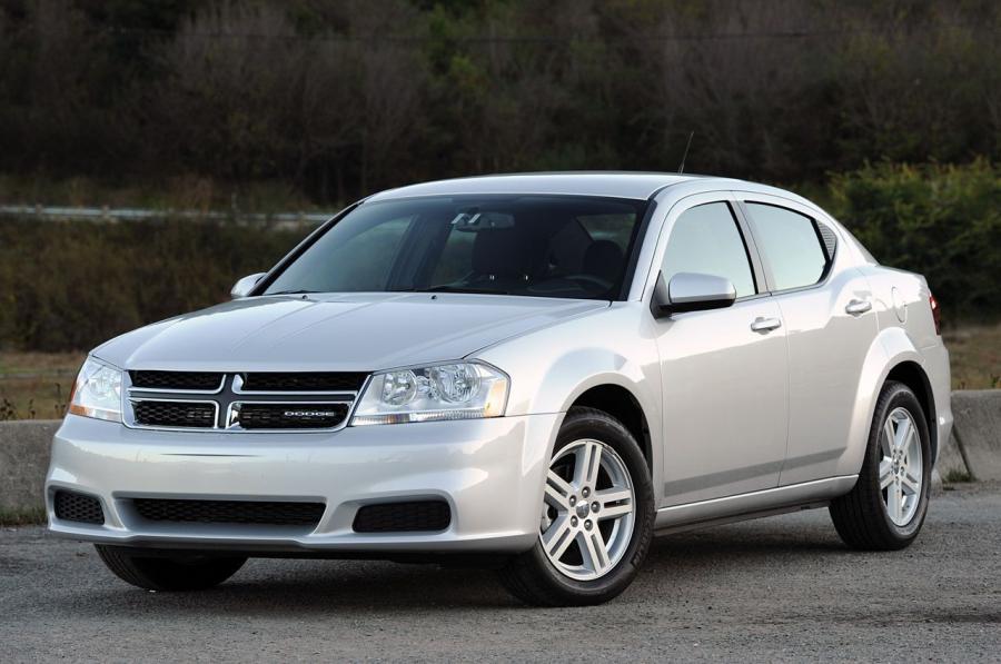 Dodge Avenger 2011 года  (фото 47 из 61)